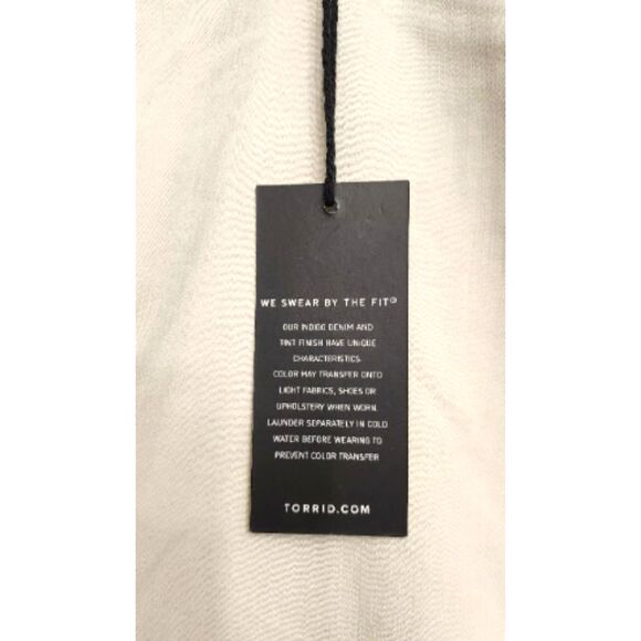 NWT TORRID Denim 16R Skinny Mid-Rise Button Zip Fly Cream Plus Jegging Jeans - Picture 8 of 12